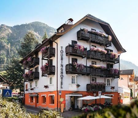 Hotel Touring Predazzo Exteriör bild