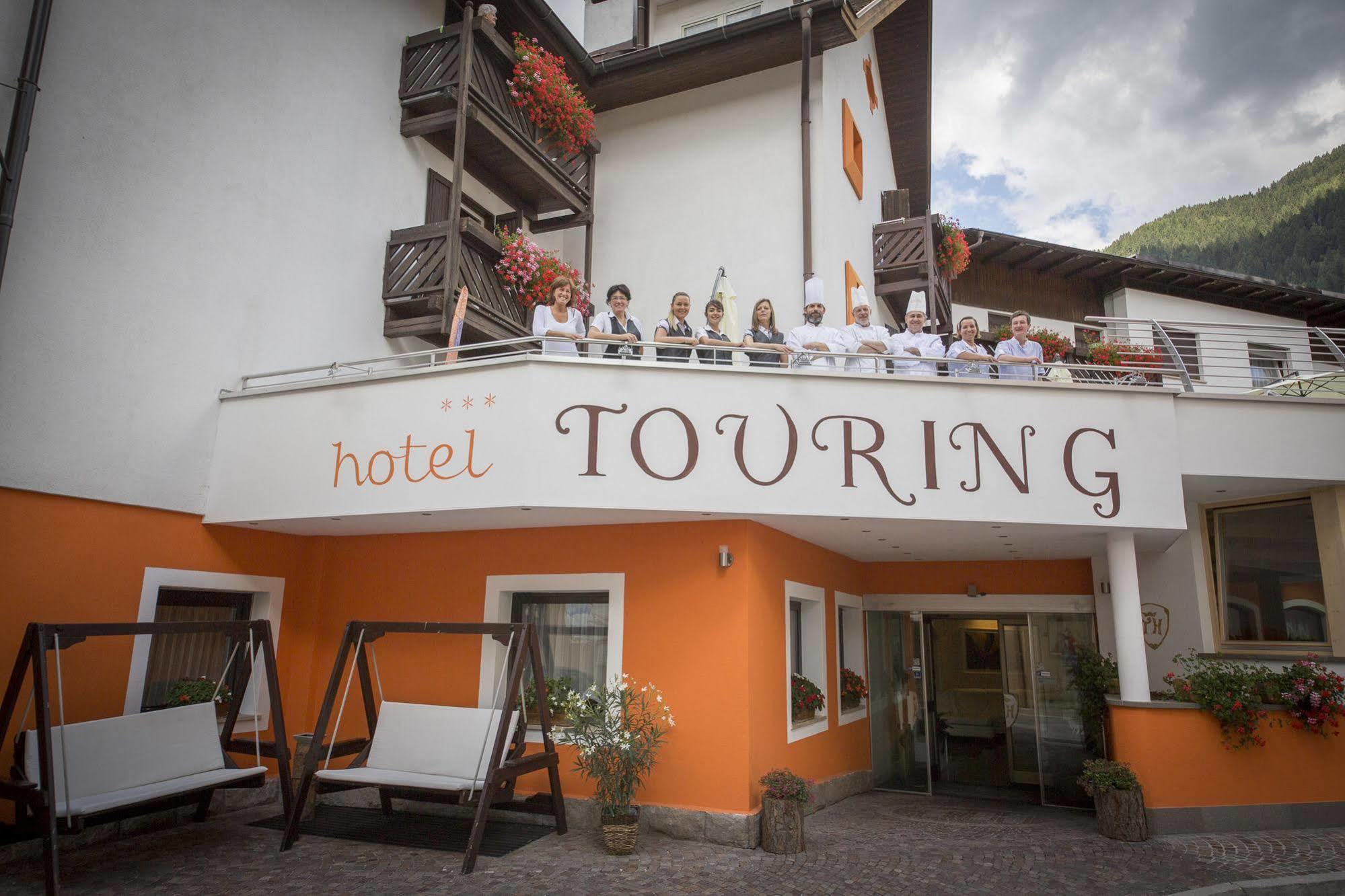 Hotel Touring Predazzo Exteriör bild
